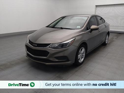 Silver Ice Metallic 2018 Chevrolet Cruze LT