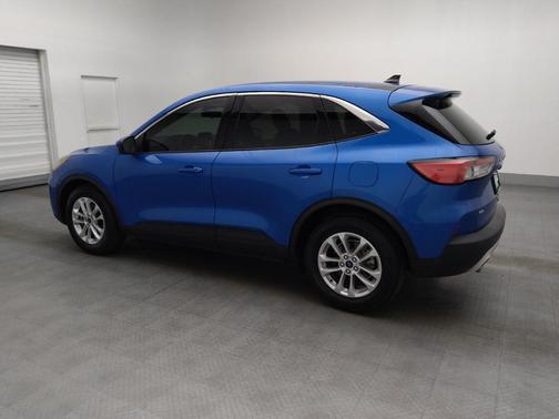 Blue 2020 Ford Escape SE