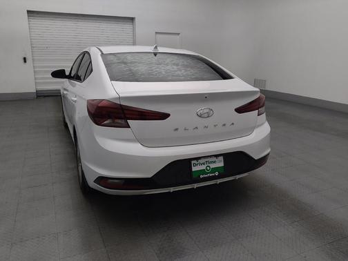 Quartz White Pearl 2019 Hyundai ELANTRA SEL