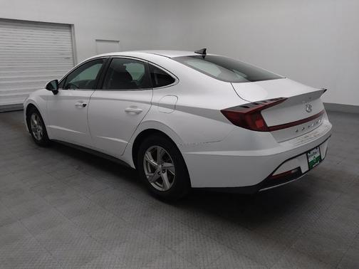 2022 Hyundai SONATA SE