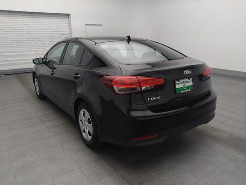 Aurora Black 2017 Kia Forte LX
