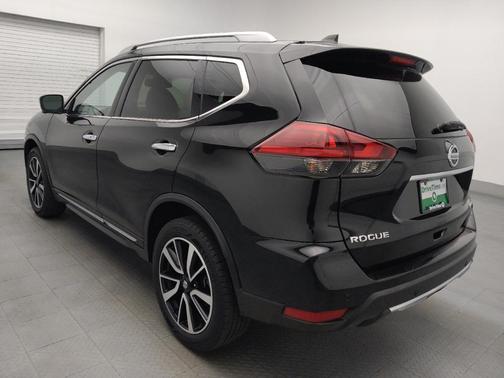Magnetic Black Pearl 2020 Nissan Rogue SL