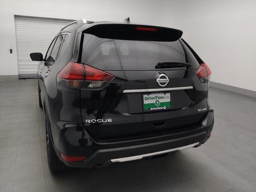 Magnetic Black Pearl 2020 Nissan Rogue SL