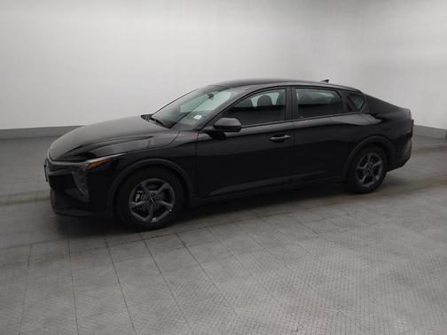 Aurora Black Pearl 2025 Kia K4 LXS
