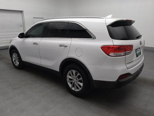 Snow White Pearl 2018 Kia Sorento LX