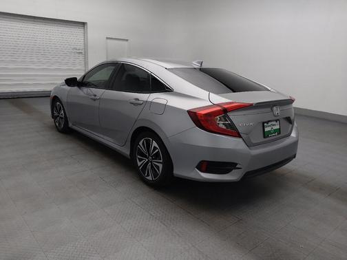 Silver 2018 Honda Civic EX-L