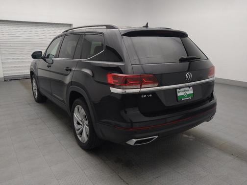 Deep Black Pearl 2021 Volkswagen Atlas 3.6L SE w/Technology