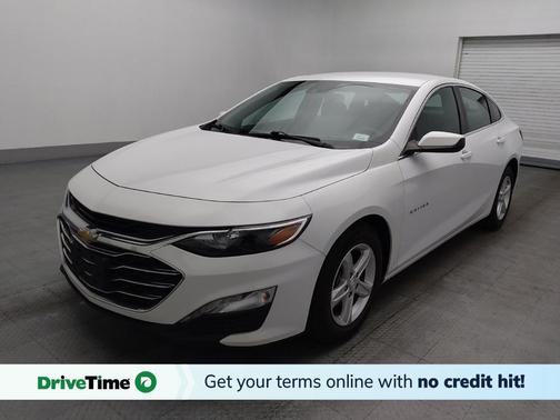 Summit White 2023 Chevrolet Malibu FWD 1LT
