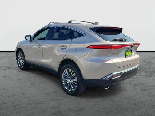 2021 Toyota Venza XLE