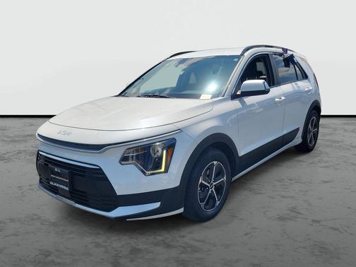 2023 Kia Niro EX