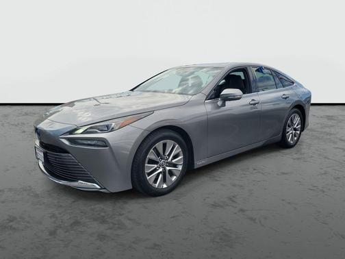 2022 Toyota Mirai Base