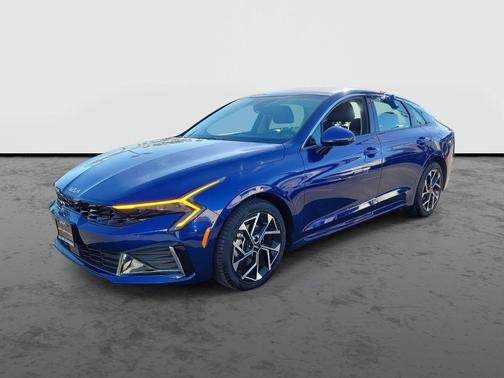 2025 Kia K5 EX
