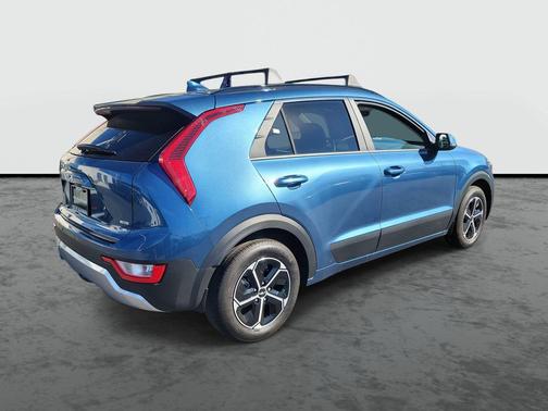 2025 Kia Niro EX
