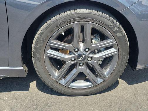 2021 Kia Forte GT-Line