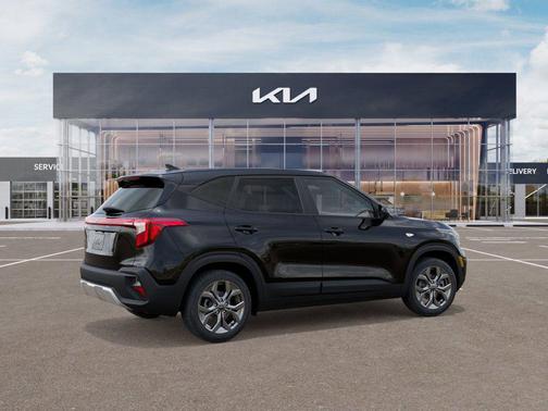 2026 Kia Seltos LX