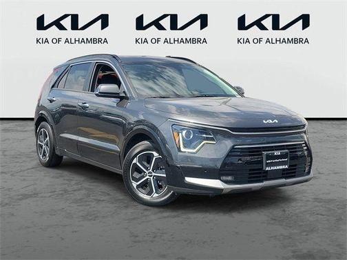 2023 Kia Niro SX