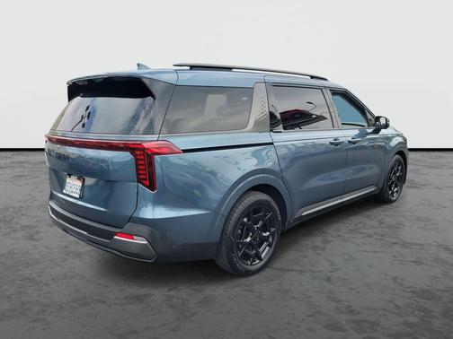 2025 Kia Carnival SX Prestige