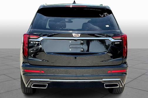 2023 Cadillac XT6 Premium Luxury FWD