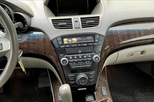 2013 Acura MDX 3.7L Technology