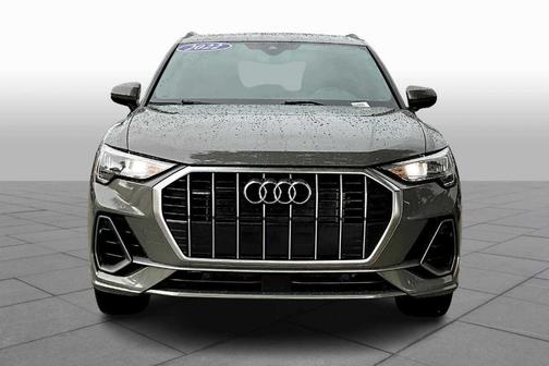 2022 Audi Q3 45 S line Premium