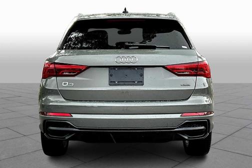 2022 Audi Q3 45 S line Premium