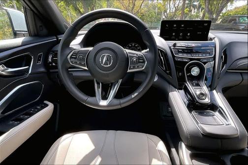 Platinum White Pearl 2025 Acura RDX Base