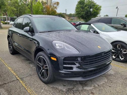 2020 Porsche Macan Base