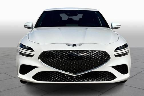 2022 Genesis G70 2.0T