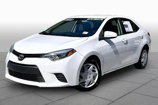 Super White 2016 Toyota Corolla LE