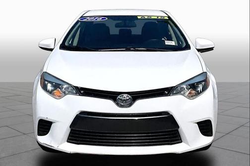 Super White 2016 Toyota Corolla LE