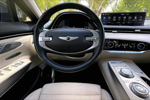 Himalayan Gray 2022 Genesis GV70 2.5T