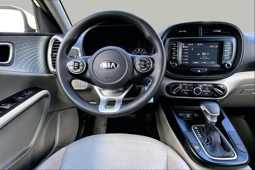 Snow White Pearl 2020 Kia Soul LX