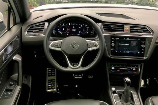 2023 Volkswagen Tiguan 2.0T SEL R-Line