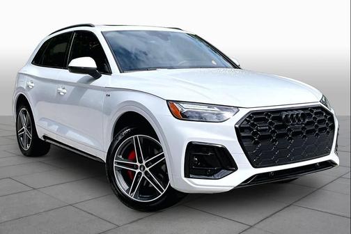 Glacier White Metallic 2025 Audi Q5 55 S line quattro Premium