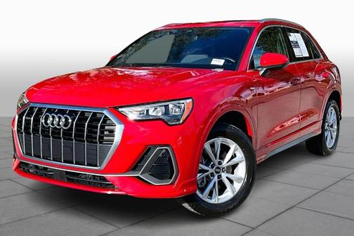 2022 Audi Q3 45 S line Premium