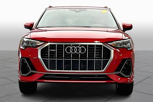 2022 Audi Q3 45 S line Premium