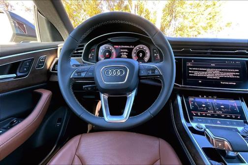 2025 Audi Q8 Premium Plus