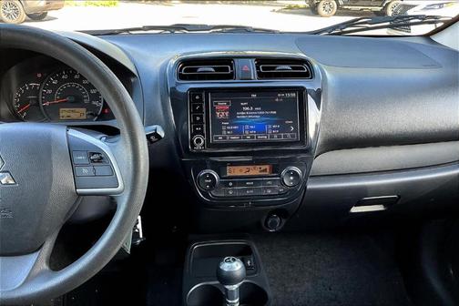 2022 Mitsubishi Mirage G4 LE