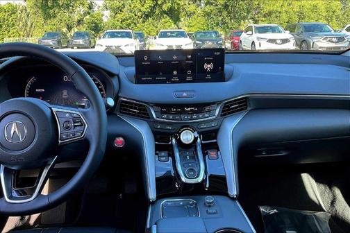2025 Acura TLX Technology