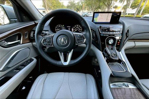 2023 Acura RDX Advance Package