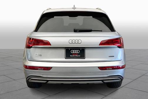 2023 Audi Q5 40 Premium