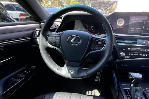 Iridium 2022 Lexus ES 350 F Sport