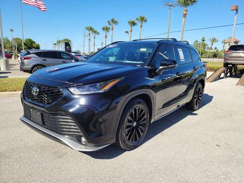 2023 Toyota Highlander XSE