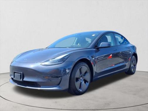 2023 Tesla Model 3 Standard Range