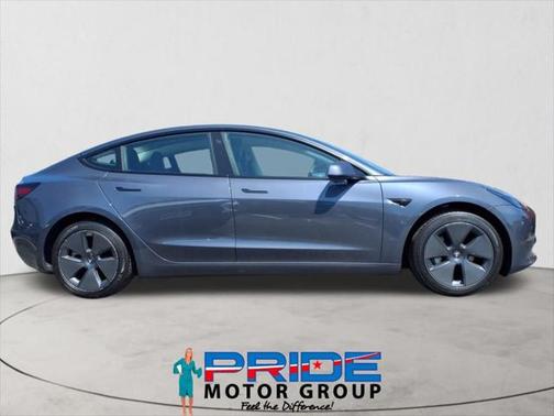 2023 Tesla Model 3 Standard Range