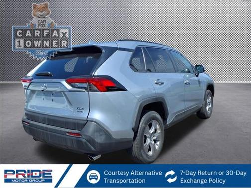 2022 Toyota RAV4 XLE