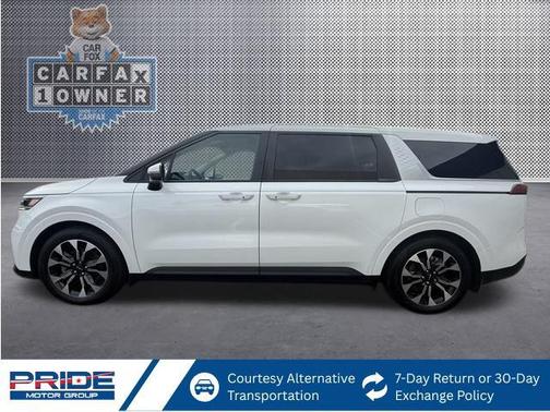 2024 Kia Carnival EX