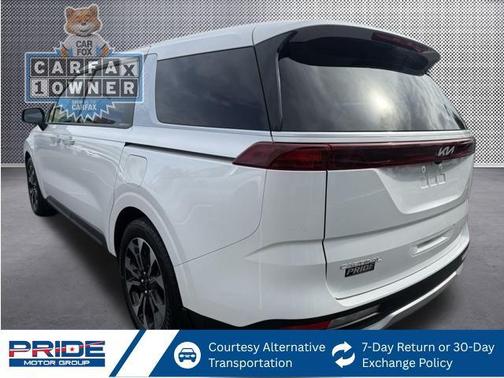2024 Kia Carnival EX