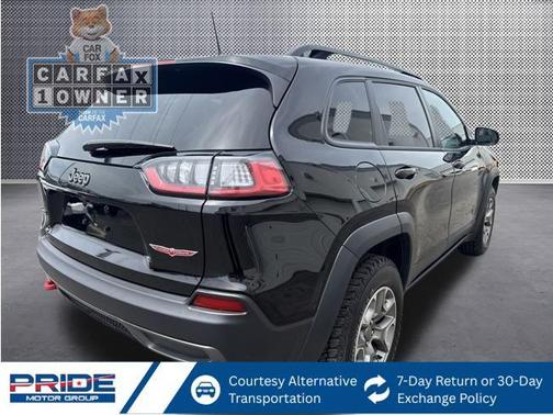 2022 Jeep Cherokee Trailhawk