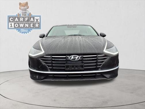 2022 Hyundai SONATA SE